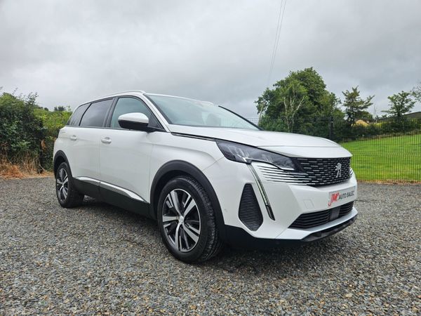 Peugeot 5008 SUV, Diesel, 2021, White