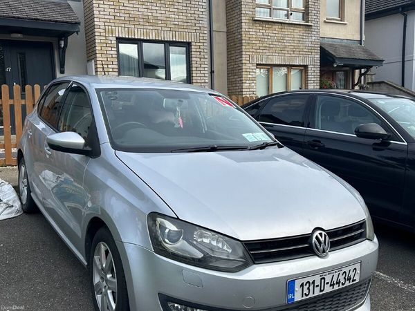 Volkswagen Polo Hatchback, Petrol, 2013, Silver