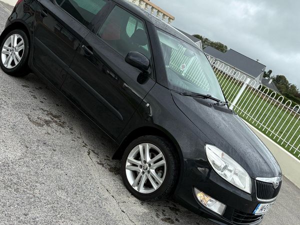 Skoda Fabia Hatchback, Petrol, 2014, Black
