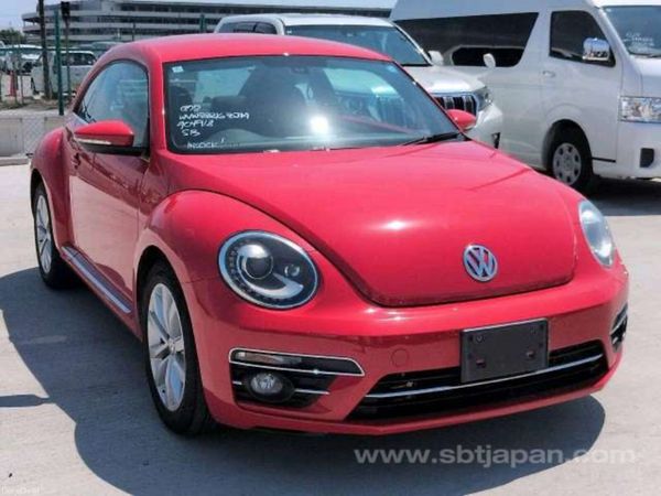 Volkswagen Beetle Hatchback, Petrol, 2018, Red
