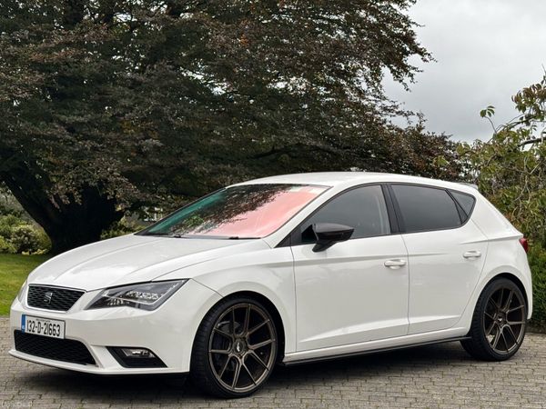 SEAT Leon Hatchback, Diesel, 2013, White