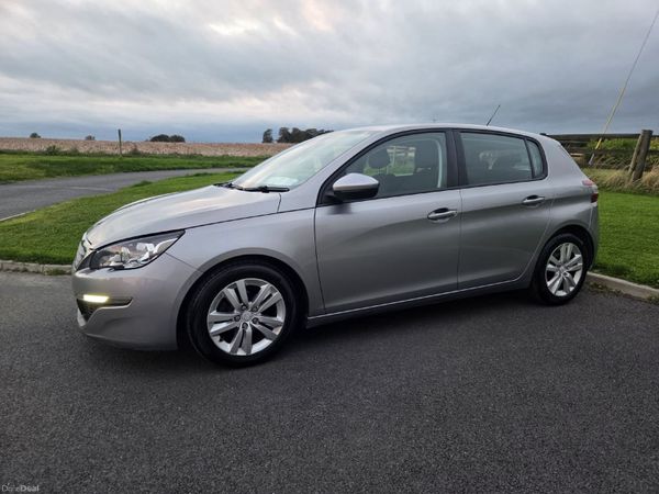 Peugeot 308 Hatchback, Diesel, 2014, Grey