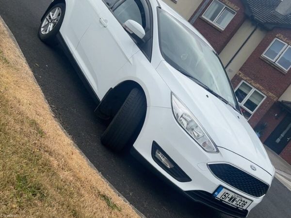 Ford Focus Hatchback, Diesel, 2015, White
