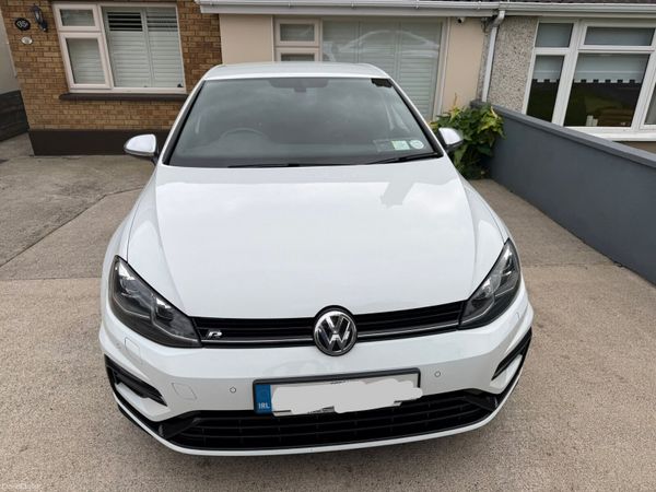 Volkswagen Golf Estate, Petrol, 2018, White
