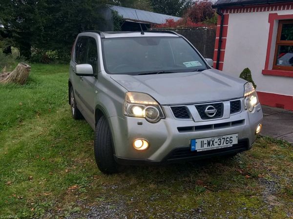 Nissan X-Trail SUV, Diesel, 2011, Silver