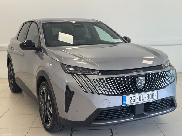 Peugeot 3008 MPV, Petrol, 2025, Grey