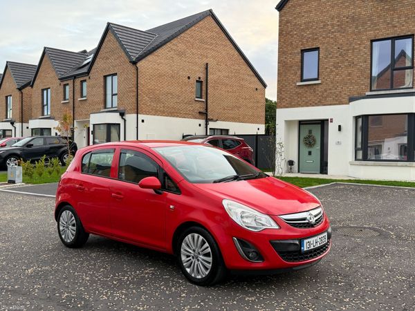 Vauxhall Corsa Hatchback, Petrol, 2013, Red