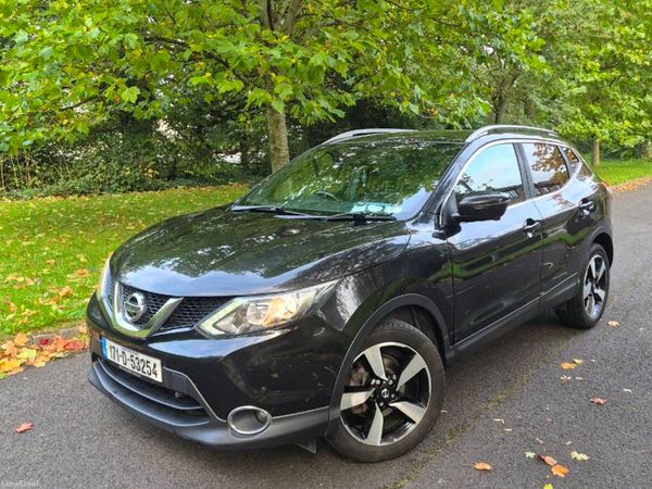 Nissan Qashqai SUV, Diesel, 2017, Black