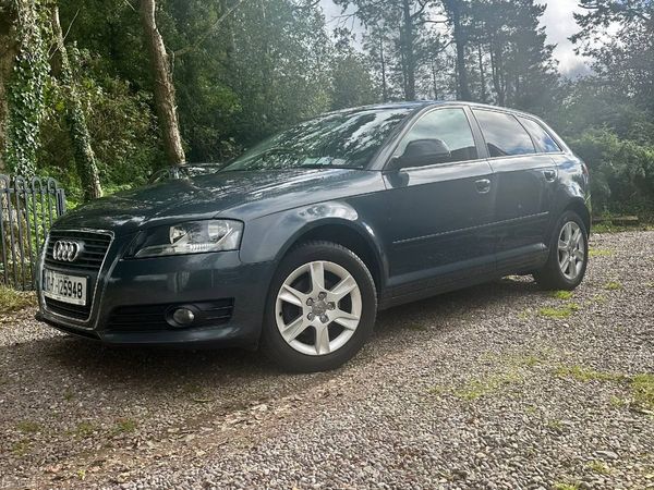Audi A3 Hatchback, Diesel, 2010, Grey
