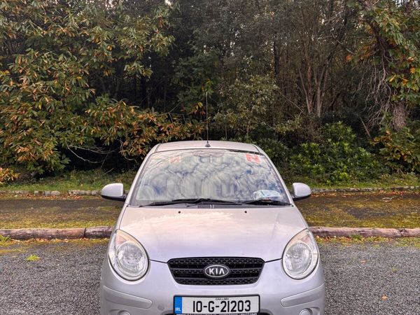 Kia Picanto Hatchback, Petrol, 2010, Silver