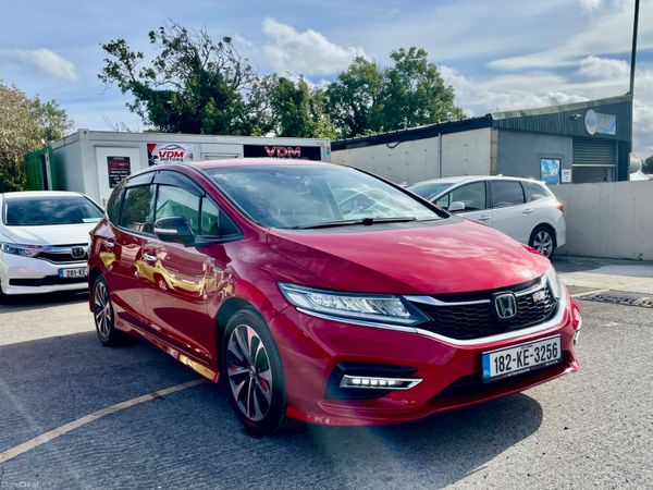 Honda Jade Estate, Petrol Hybrid, 2018, Red