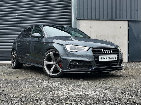 Audi A3 Hatchback, Diesel, 2014, Grey