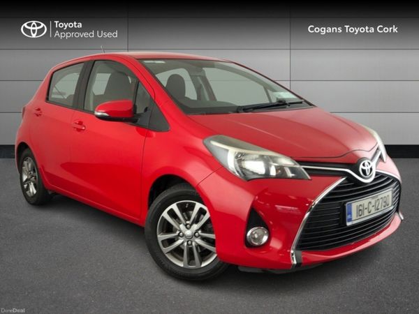 Toyota Yaris Hatchback, Petrol, 2016, Red