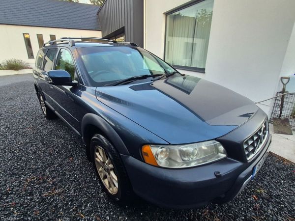 Volvo XC70 Estate, Diesel, 2006, Blue