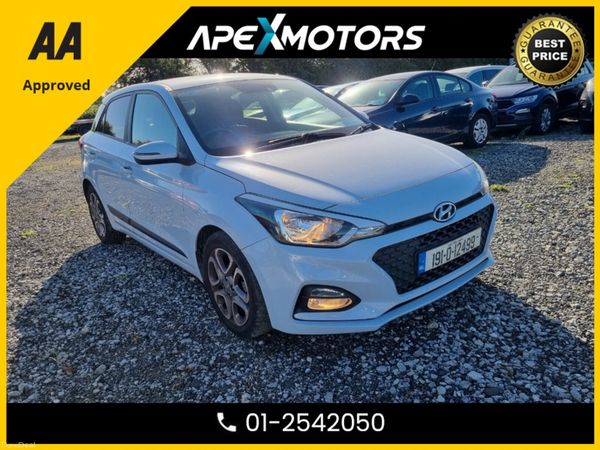 Hyundai i20 Hatchback, Petrol, 2019, Blue