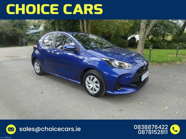 Toyota Yaris Hatchback, Petrol Hybrid, 2022, Blue