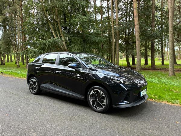 MG MG4 Hatchback, Electric, 2023, Black
