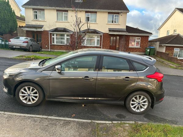 Ford Focus Hatchback, Diesel, 2018, Grey