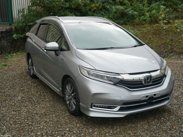 Honda Shuttle Estate, Petrol Hybrid, 2019, Silver