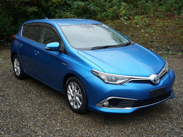 Toyota Auris Hatchback, Petrol Hybrid, 2017, Blue