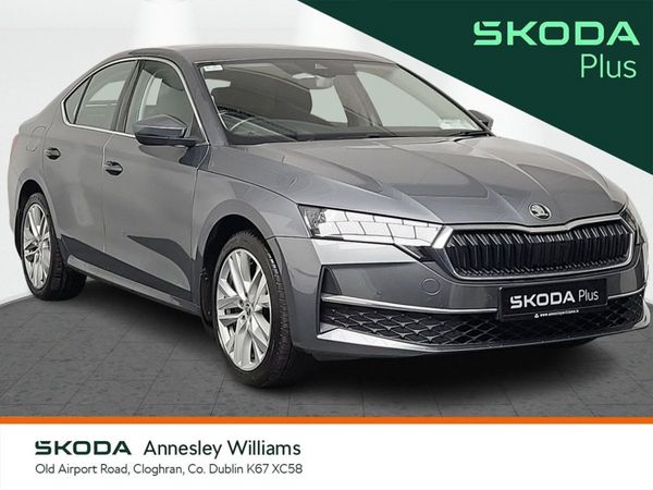 Skoda Octavia Saloon, Petrol, 2024, Grey