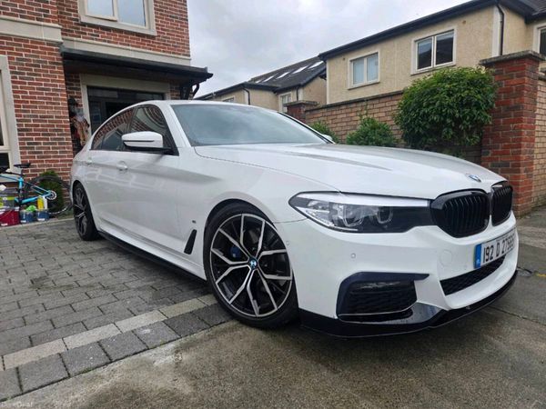 BMW 5-Series Saloon, Petrol Plug-in Hybrid, 2019, White