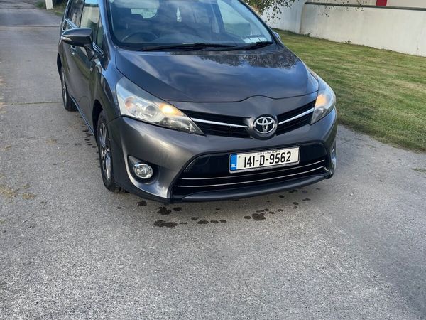 Toyota Verso MPV, Diesel, 2014, Grey