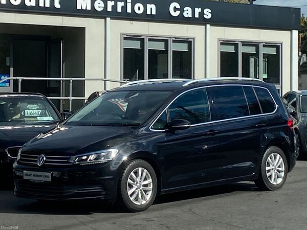 Volkswagen Touran MPV, Petrol, 2017, Black