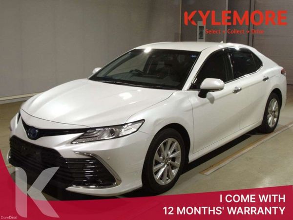 Toyota Camry Saloon, Petrol Hybrid, 2023, White