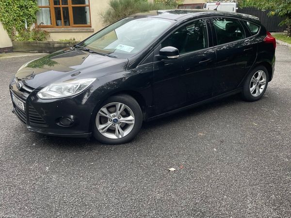 Ford Focus Hatchback, Diesel, 2012, Black