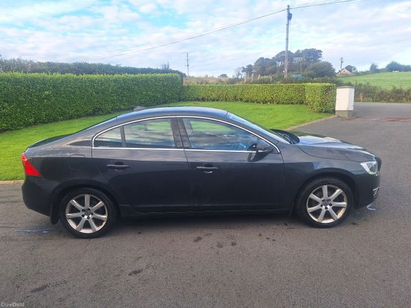Volvo S60 Saloon, Diesel, 2017, Grey
