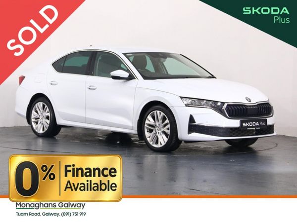 Skoda Octavia Hatchback, Diesel, 2025, White