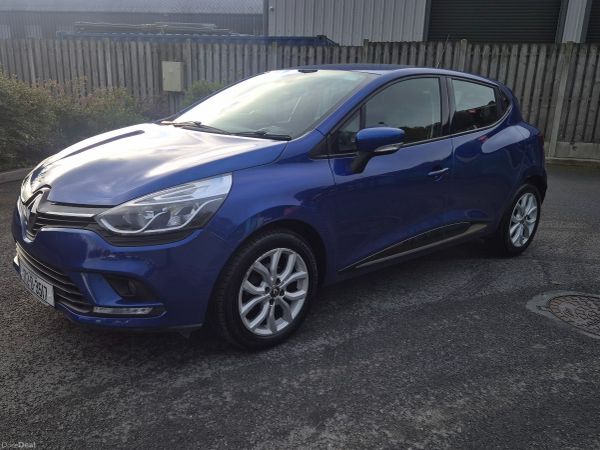 Renault Clio Hatchback, Petrol, 2017, Blue