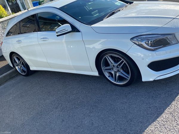 Mercedes-Benz CLA Estate, Petrol, 2015, White
