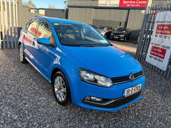 Volkswagen Polo Hatchback, Petrol, 2015, Blue