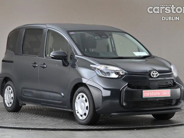 Toyota Sienta MPV, Petrol Hybrid, 2023, Grey