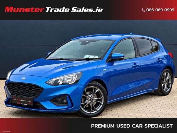 Ford Focus Hatchback, Diesel, 2020, Blue