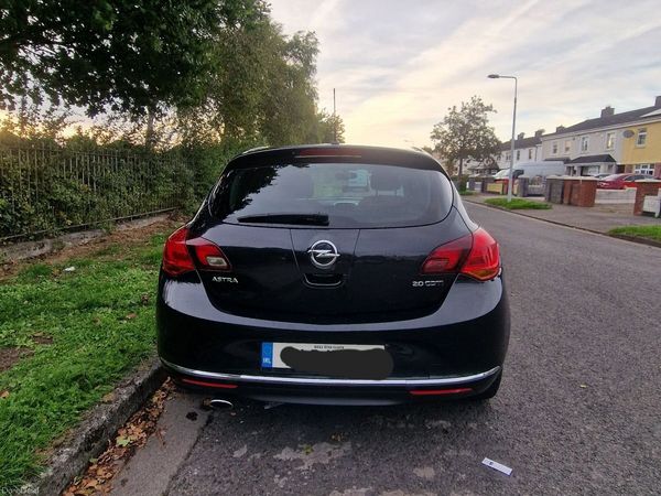 Opel Astra MPV, Diesel, 2014, Black