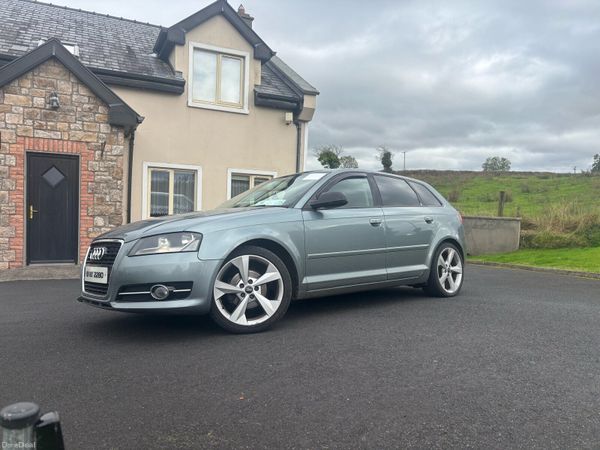 Audi A3 Hatchback, Diesel, 2013, Grey
