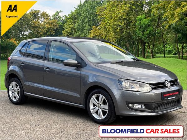 Volkswagen Polo Hatchback, Petrol, 2014, Grey