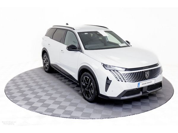 Peugeot 5008 SUV, Petrol, 2026, White