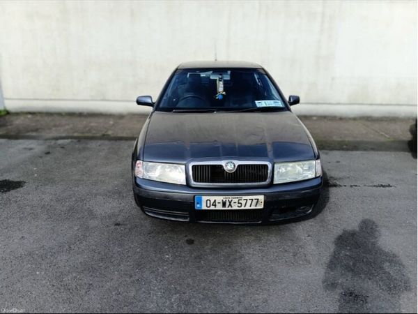 Skoda Octavia Hatchback, Diesel, 2004, Grey