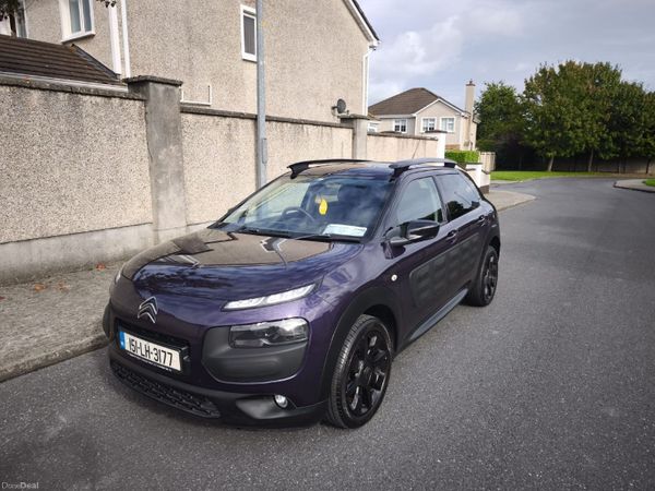 Citroen C4 Cactus Hatchback, Petrol, 2015, Purple