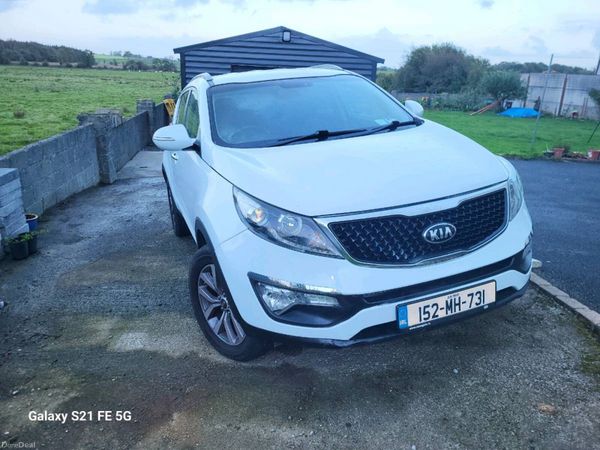Kia Sportage SUV, Diesel, 2015, White