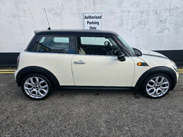 Mini Cooper Hatchback, Diesel, 2007, White