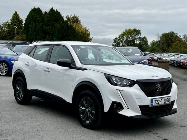 Peugeot 2008 MPV, Diesel, 2022, White