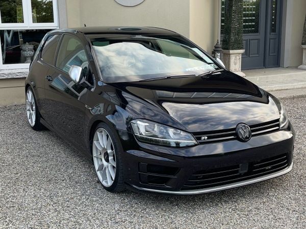 Volkswagen Golf Hatchback, Petrol, 2015, Black