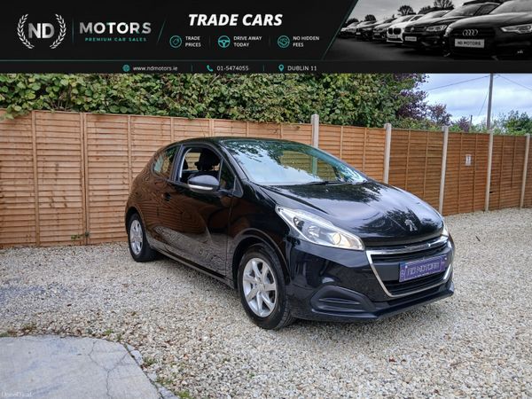 Peugeot 208 Hatchback, Petrol, 2016, Black
