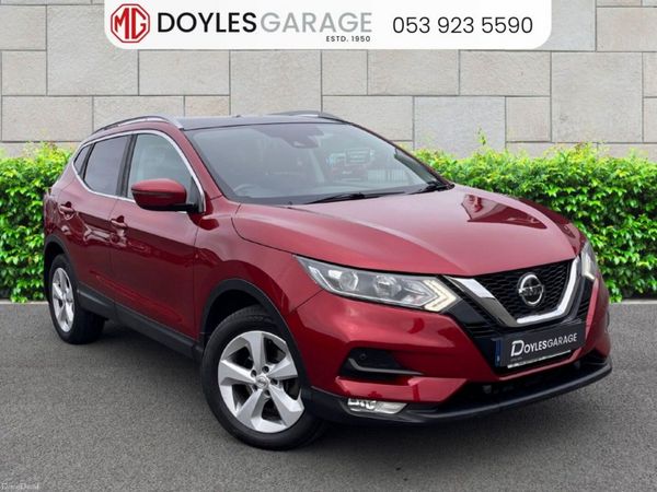 Nissan Qashqai SUV, Petrol, 2019, Red