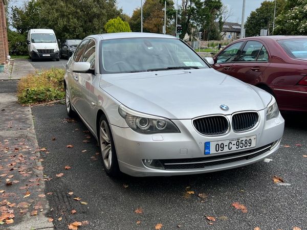 BMW 5-Series Saloon, Diesel, 2009, Silver